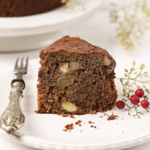 Pan de Pascua con nueces, almendras, ciruela, pasas y naranja